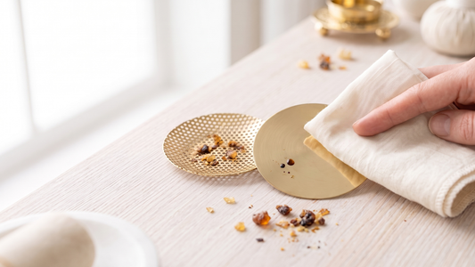 Räucherstövchen mit Sieb und Ersatzplättchen zur Pflege