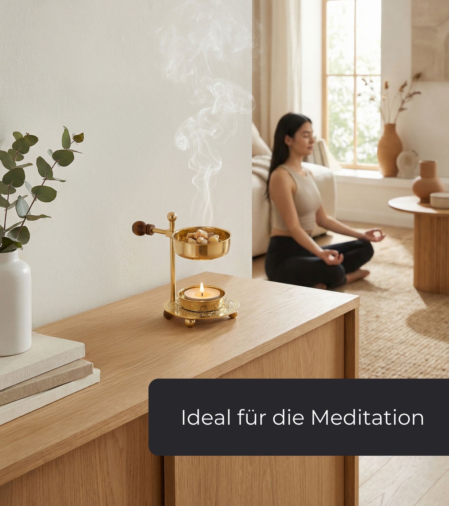 Elegantes Räuchergefäß mit goldenem Sieb
